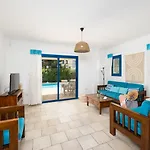 Athina Ena Villa