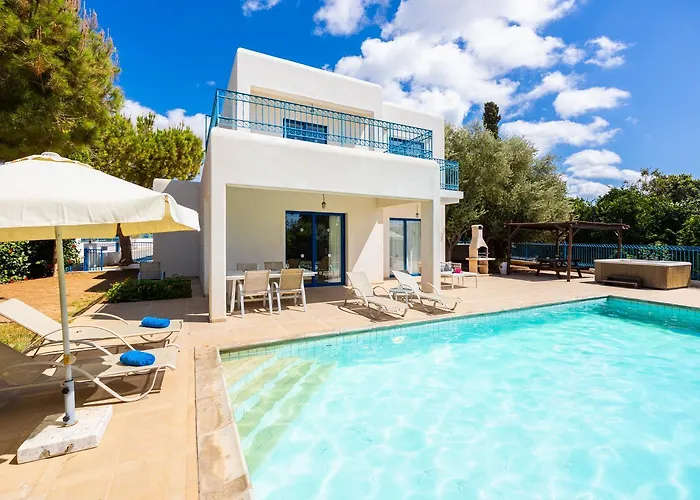 Athina Ena Villa Peyia