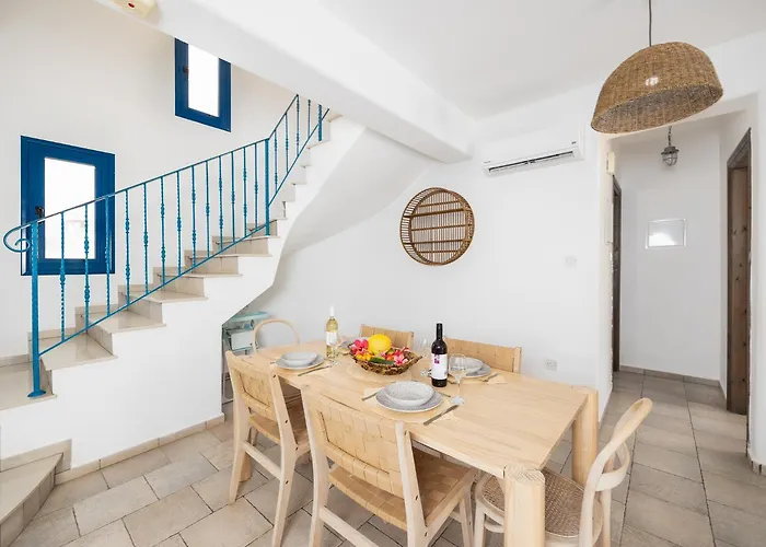 Athina Ena ヴィラ ペイヤ